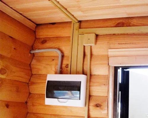 Замена электрики в деревянном доме